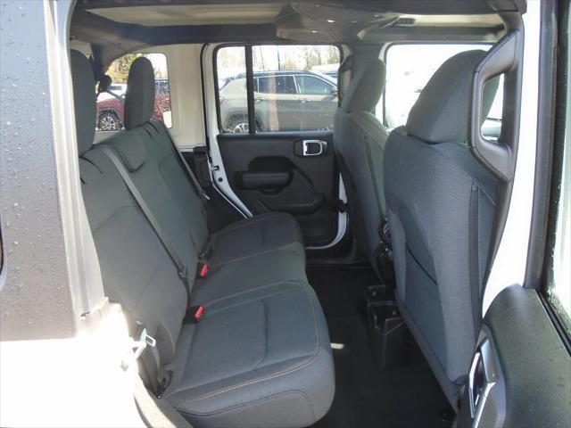 new 2025 Jeep Wrangler car, priced at $48,707