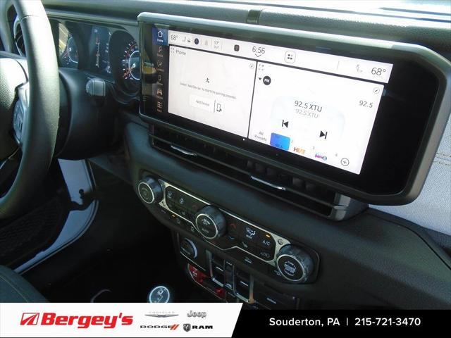 new 2025 Jeep Wrangler car, priced at $47,946