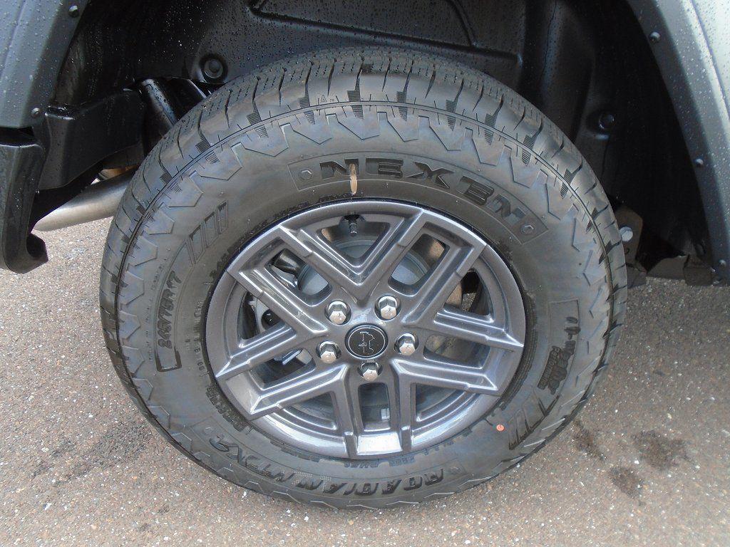 new 2025 Jeep Wrangler car, priced at $44,596