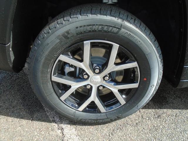 new 2025 Jeep Grand Cherokee L car, priced at $48,505