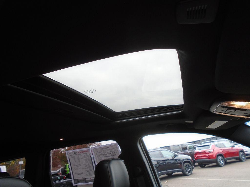 used 2020 Jeep Grand Cherokee car, priced at $14,490