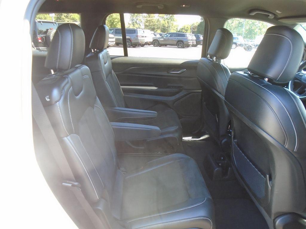 used 2023 Jeep Grand Cherokee L car, priced at $28,995