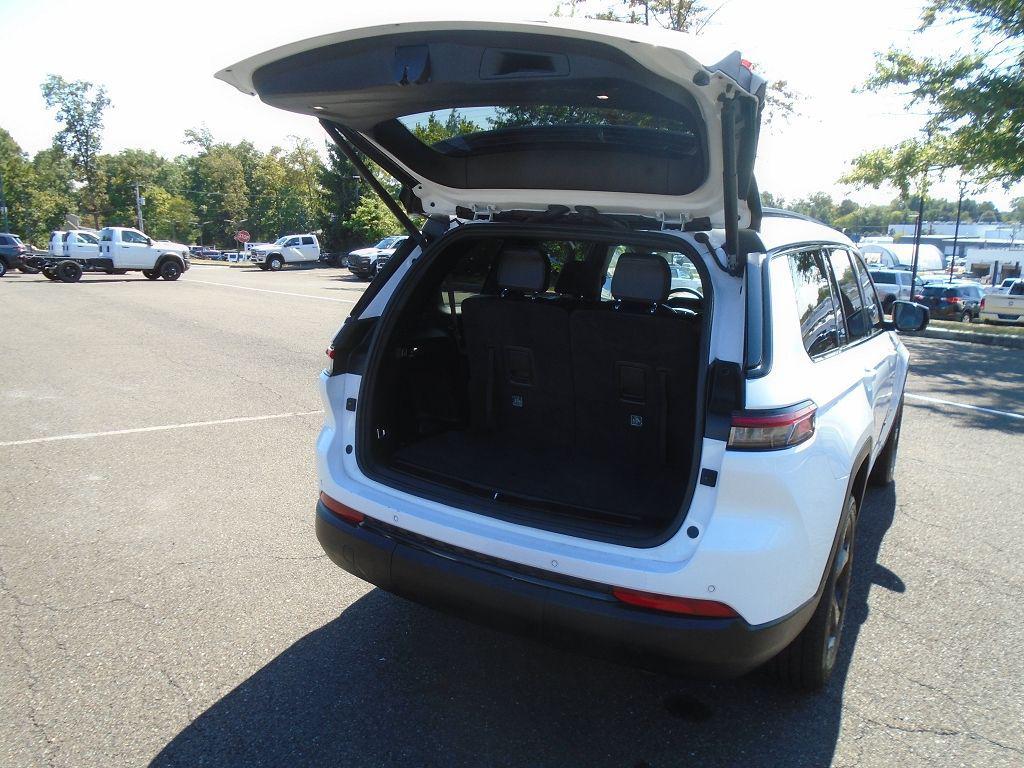 used 2023 Jeep Grand Cherokee L car, priced at $28,995