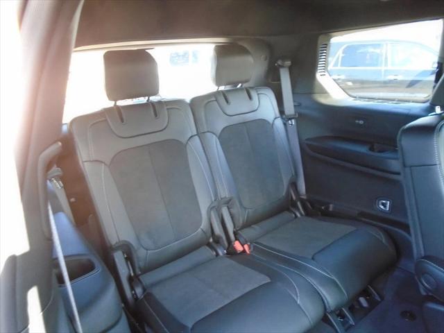 new 2025 Jeep Grand Cherokee L car, priced at $44,372