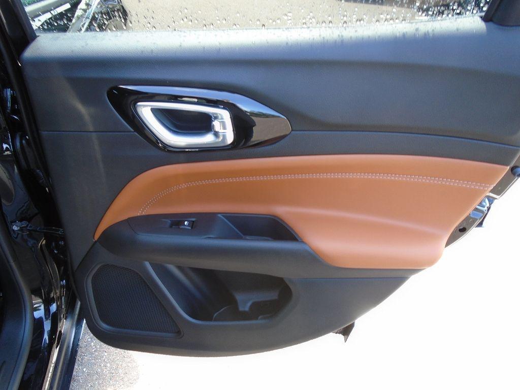 new 2025 Jeep Compass car, priced at $32,805