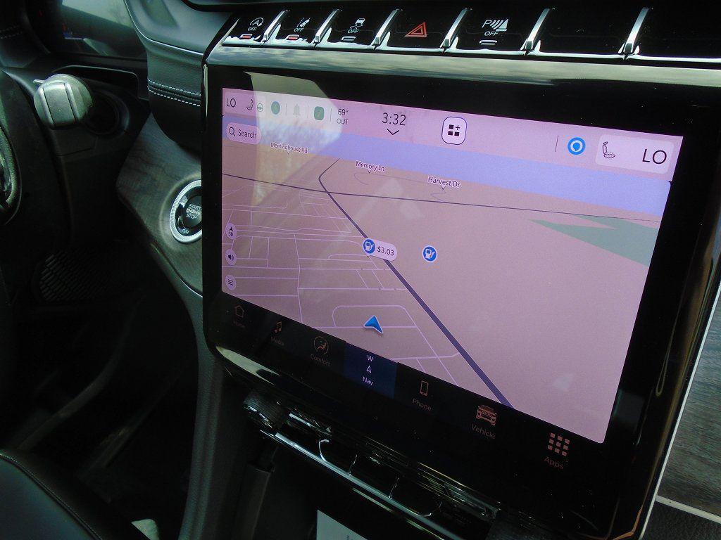 new 2025 Jeep Grand Cherokee L car, priced at $49,054