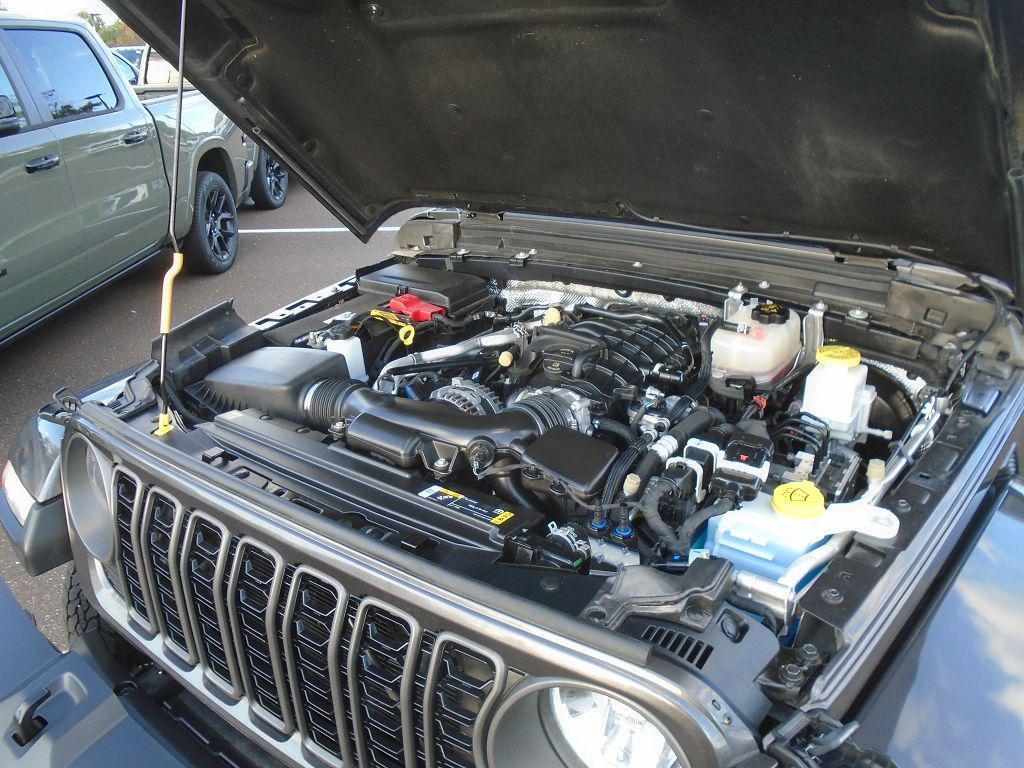 used 2024 Jeep Gladiator car, priced at $38,290