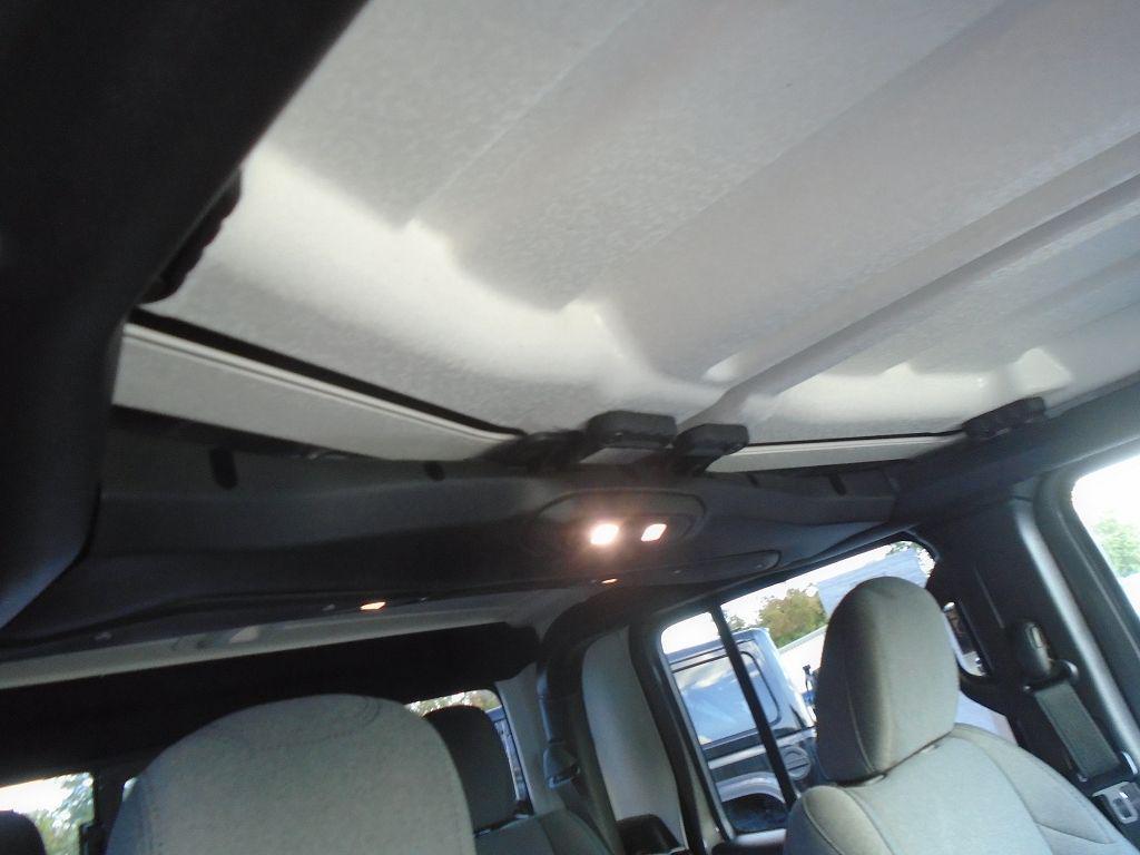 used 2024 Jeep Gladiator car, priced at $38,290