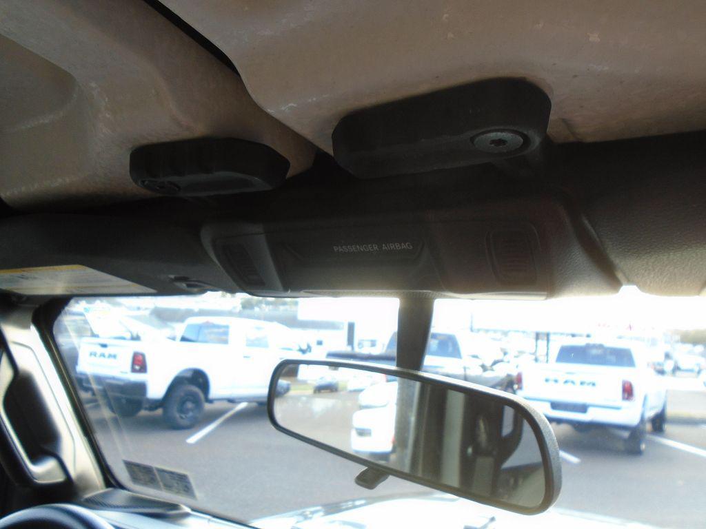 used 2024 Jeep Gladiator car, priced at $38,290