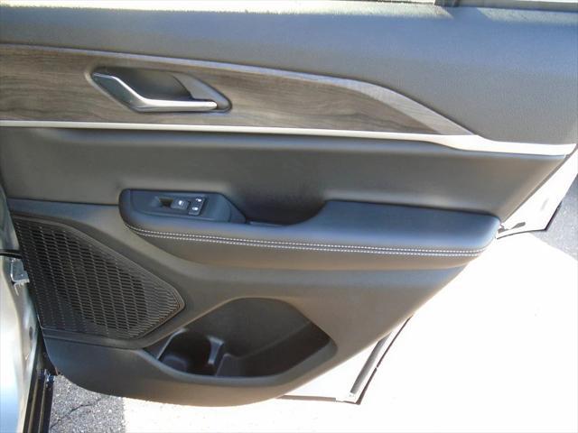 new 2025 Jeep Grand Cherokee car, priced at $44,691
