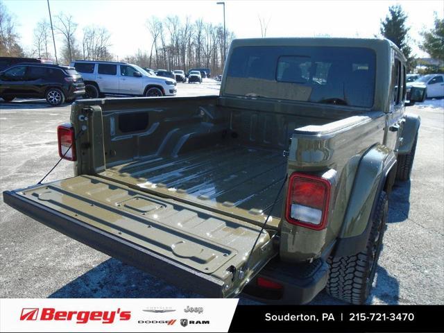 new 2025 Jeep Gladiator car, priced at $40,951