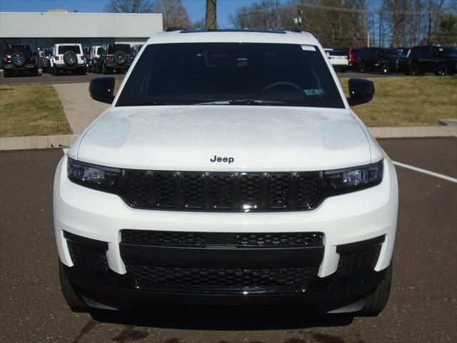 new 2025 Jeep Grand Cherokee L car, priced at $44,777