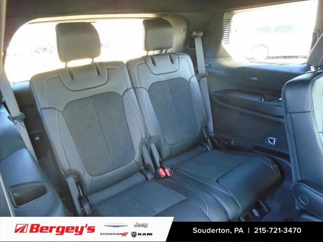 new 2025 Jeep Grand Cherokee L car, priced at $44,310