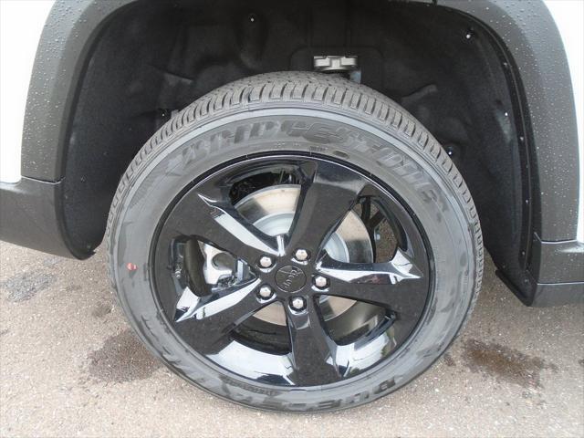 new 2025 Jeep Grand Cherokee L car, priced at $45,622