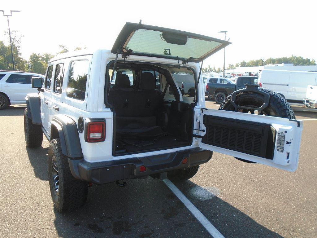 new 2025 Jeep Wrangler car, priced at $54,762