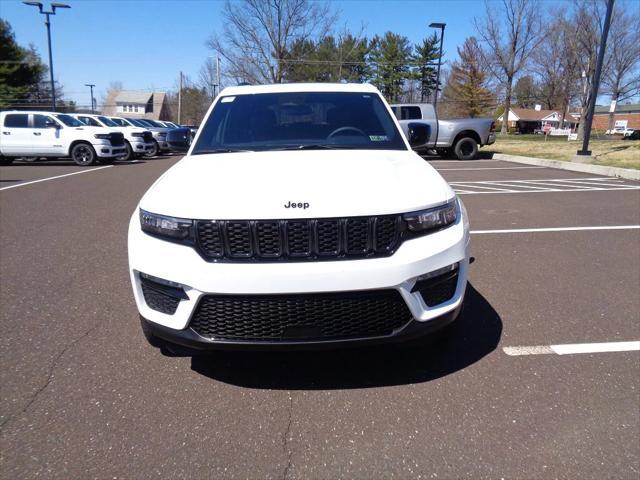 used 2024 Jeep Grand Cherokee car, priced at $42,990