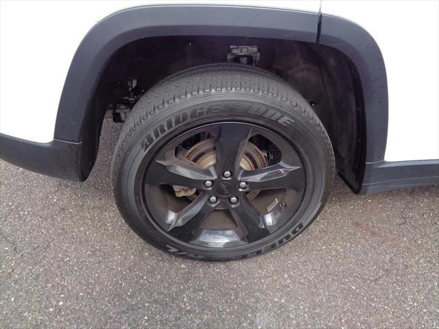 used 2023 Jeep Grand Cherokee car, priced at $36,790