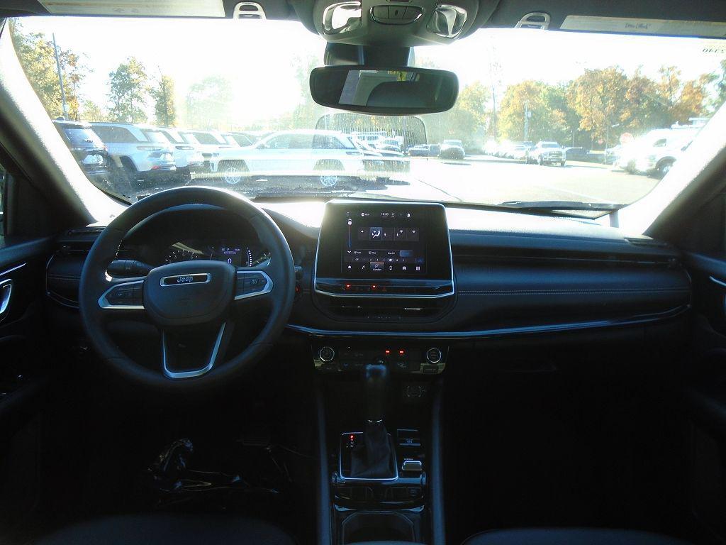 used 2022 Jeep Compass car, priced at $22,990