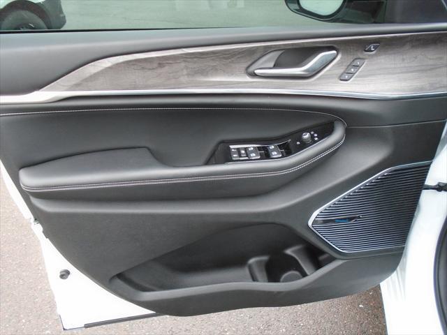 used 2022 Jeep Grand Cherokee L car, priced at $39,974