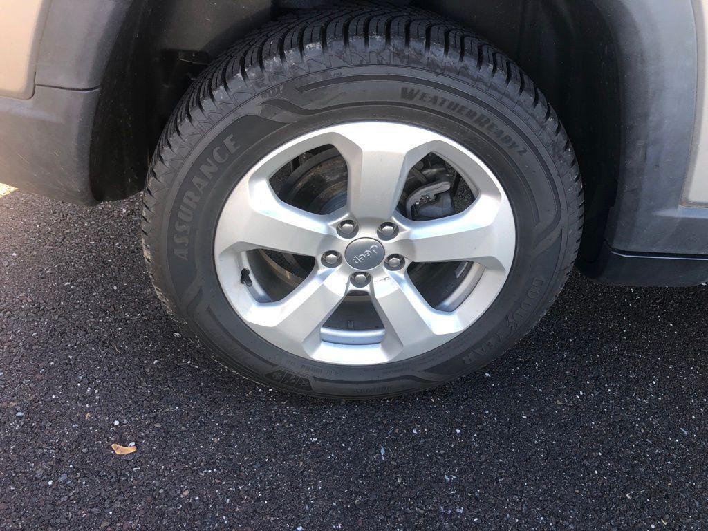 used 2019 Jeep Compass car, priced at $17,490