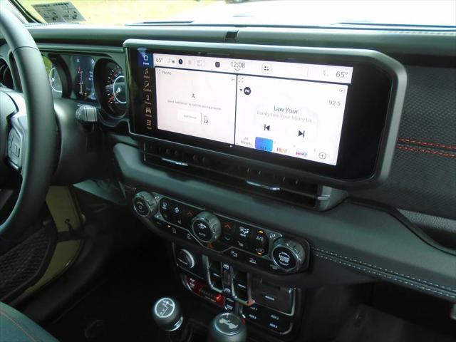 new 2025 Jeep Wrangler car, priced at $56,832