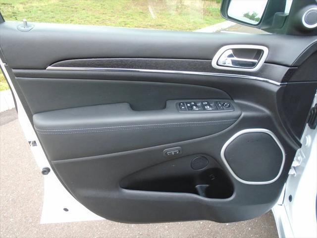 used 2021 Jeep Grand Cherokee car, priced at $28,790