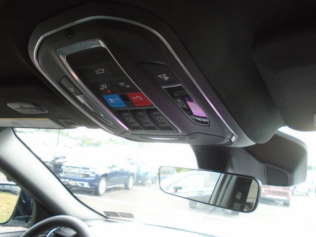 new 2025 Jeep Grand Cherokee car, priced at $48,211