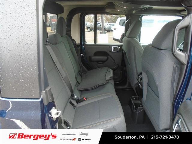 new 2025 Jeep Gladiator car, priced at $45,786