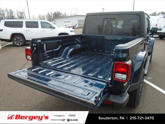 new 2025 Jeep Gladiator car, priced at $45,786