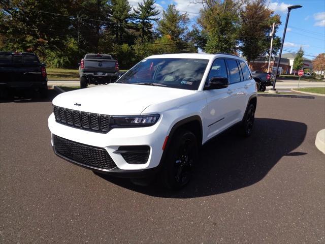 used 2023 Jeep Grand Cherokee car, priced at $38,990