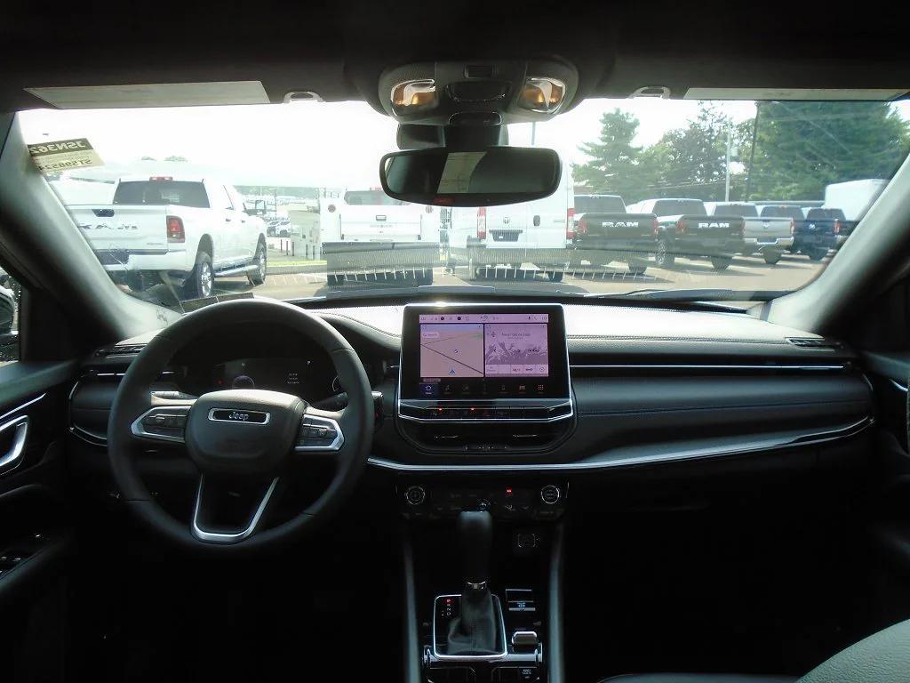 new 2025 Jeep Compass car, priced at $34,782