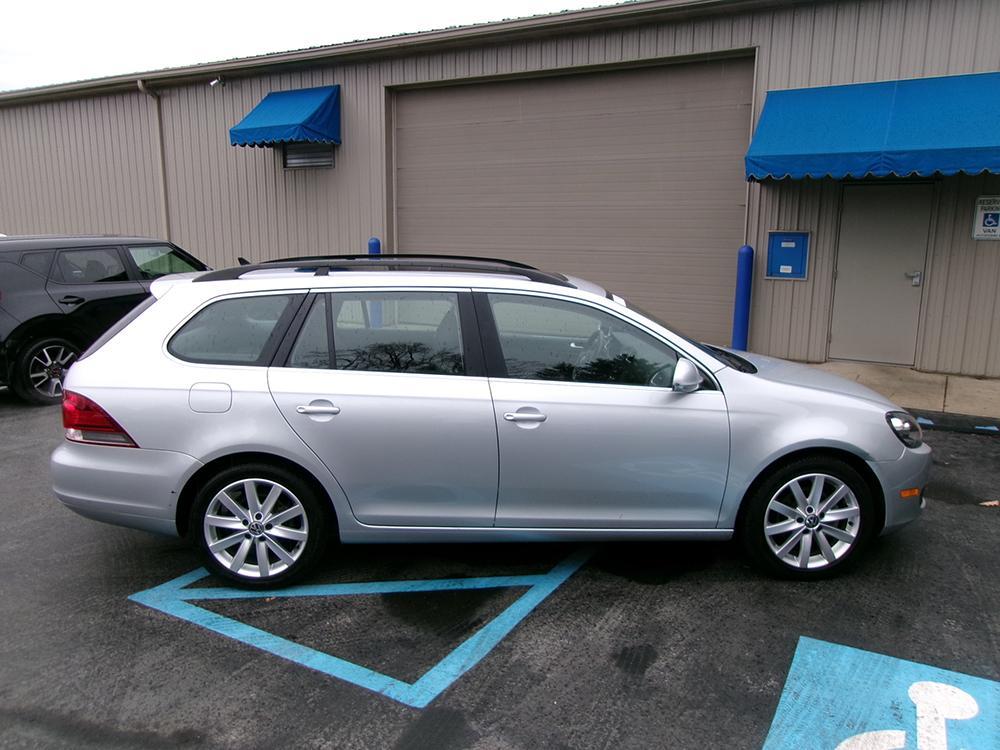 used 2014 Volkswagen Jetta SportWagen car, priced at $11,900