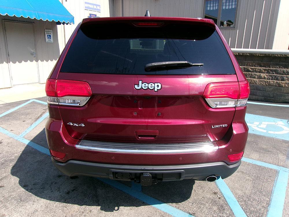 used 2018 Jeep Grand Cherokee car, priced at $17,700