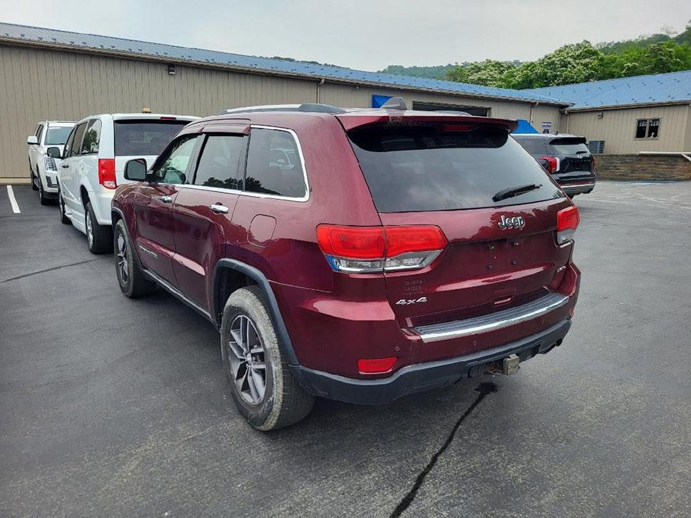 used 2018 Jeep Grand Cherokee car