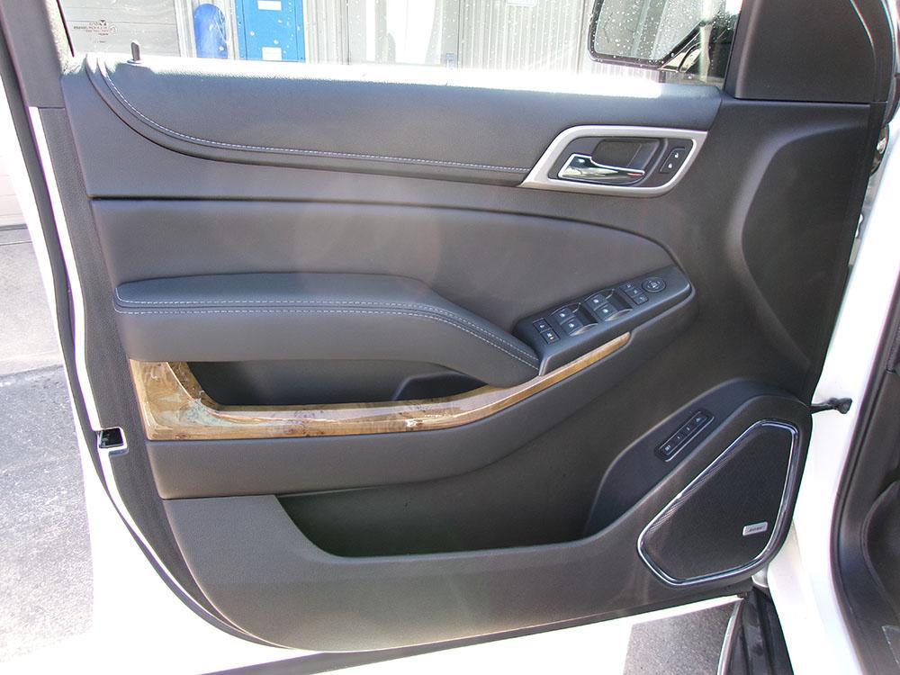 used 2017 GMC Yukon car, priced at $26,700