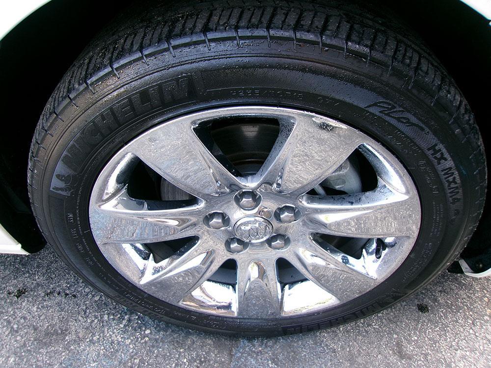 used 2011 Buick LaCrosse car, priced at $5,500