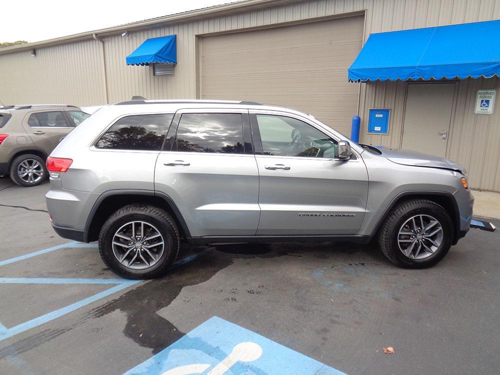 used 2017 Jeep Grand Cherokee car, priced at $17,800