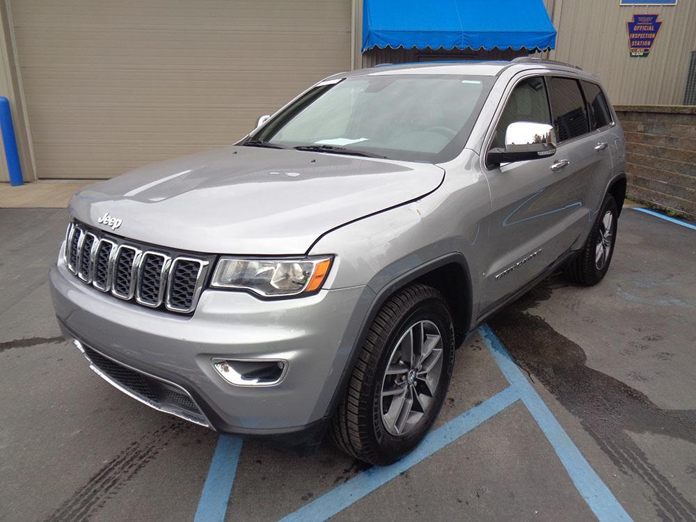 used 2017 Jeep Grand Cherokee car, priced at $17,800