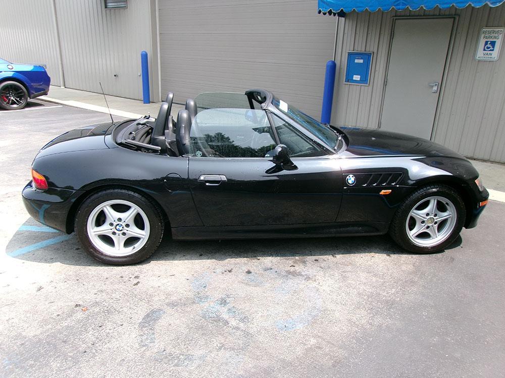 used 1998 BMW Z3 car