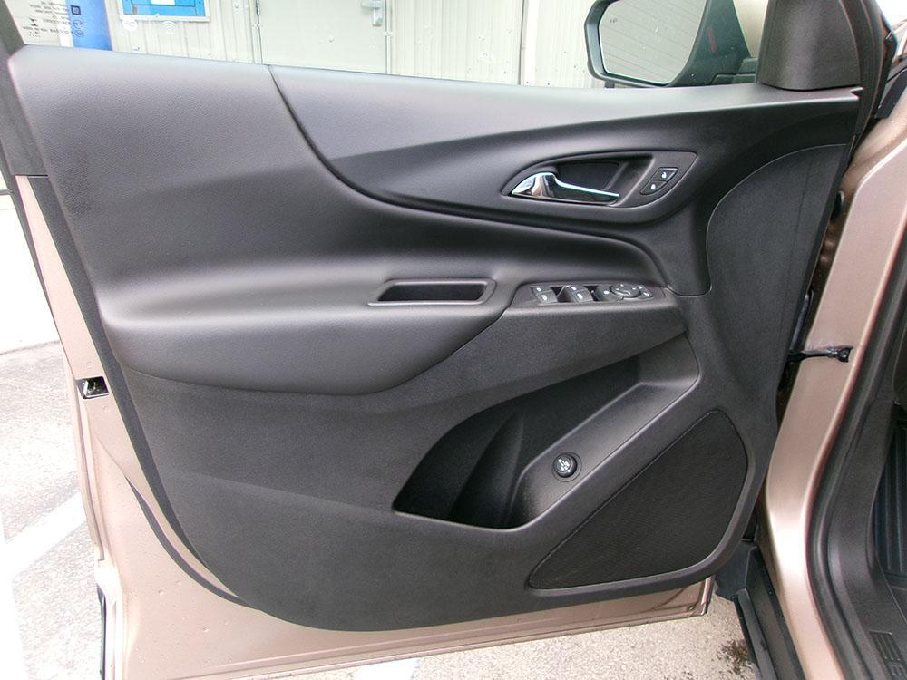 used 2019 Chevrolet Equinox car, priced at $10,900