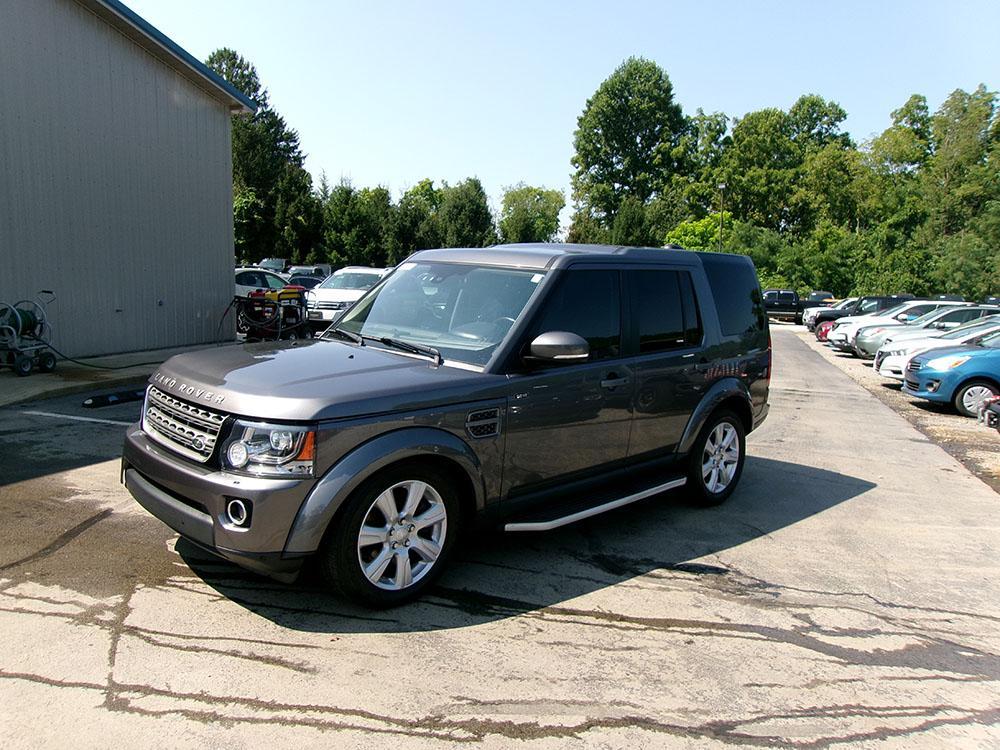 used 2016 Land Rover LR4 car, priced at $9,900