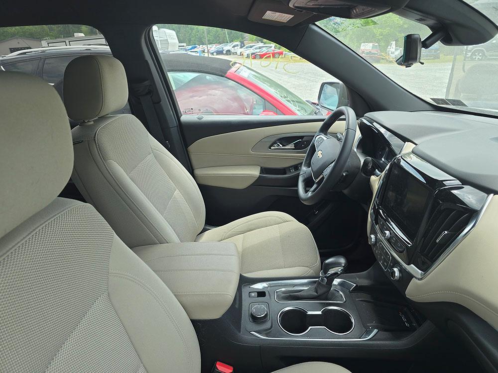 used 2022 Chevrolet Traverse car