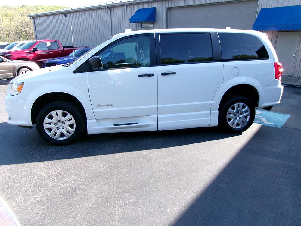 used 2019 Dodge Grand Caravan car