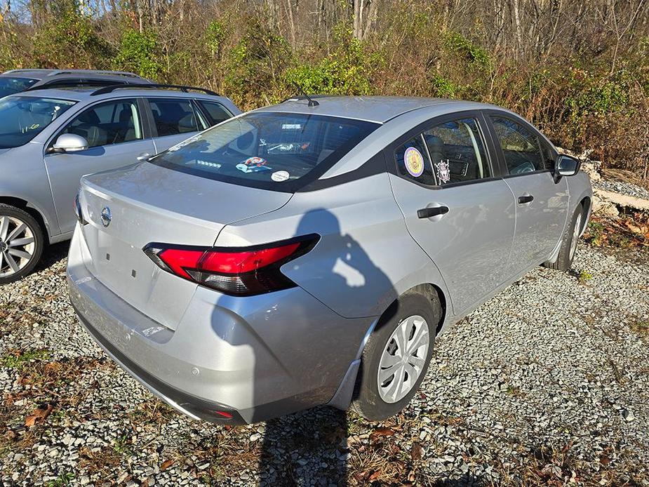 used 2021 Nissan Versa car