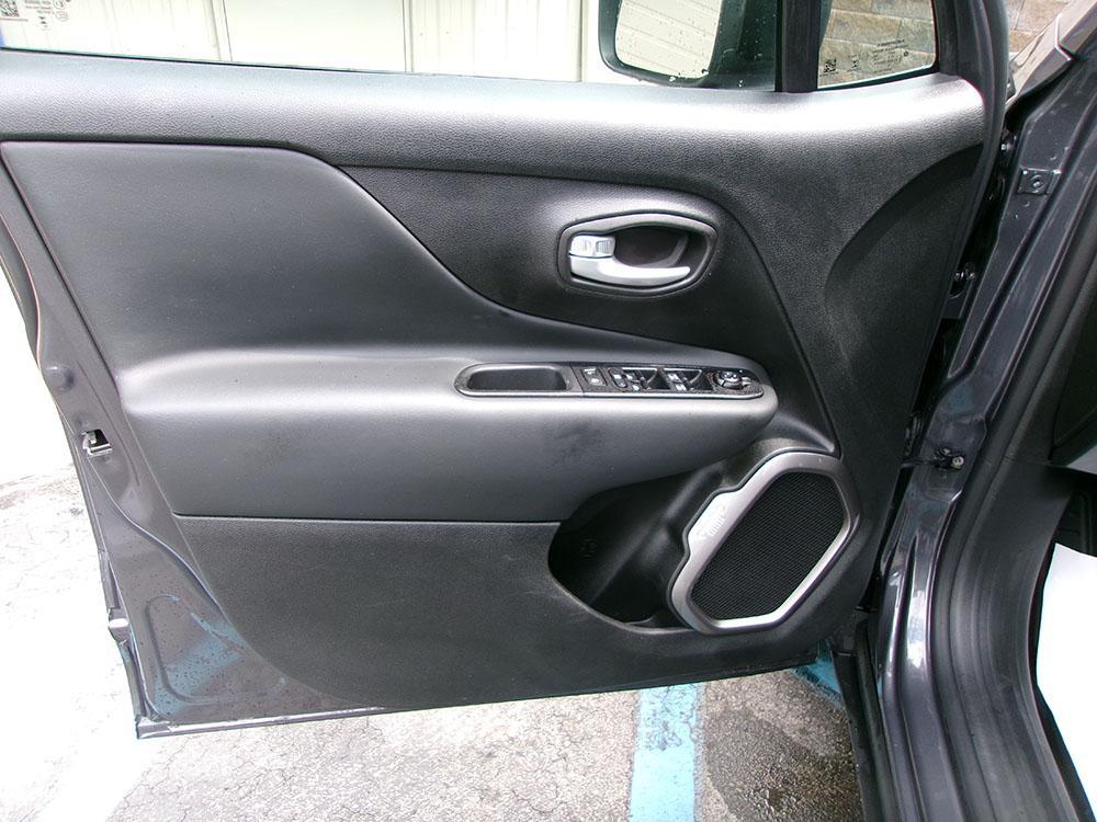 used 2023 Jeep Renegade car, priced at $14,500