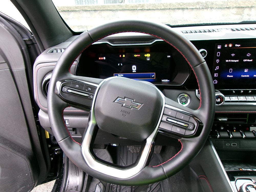 used 2024 Chevrolet Colorado car, priced at $28,700