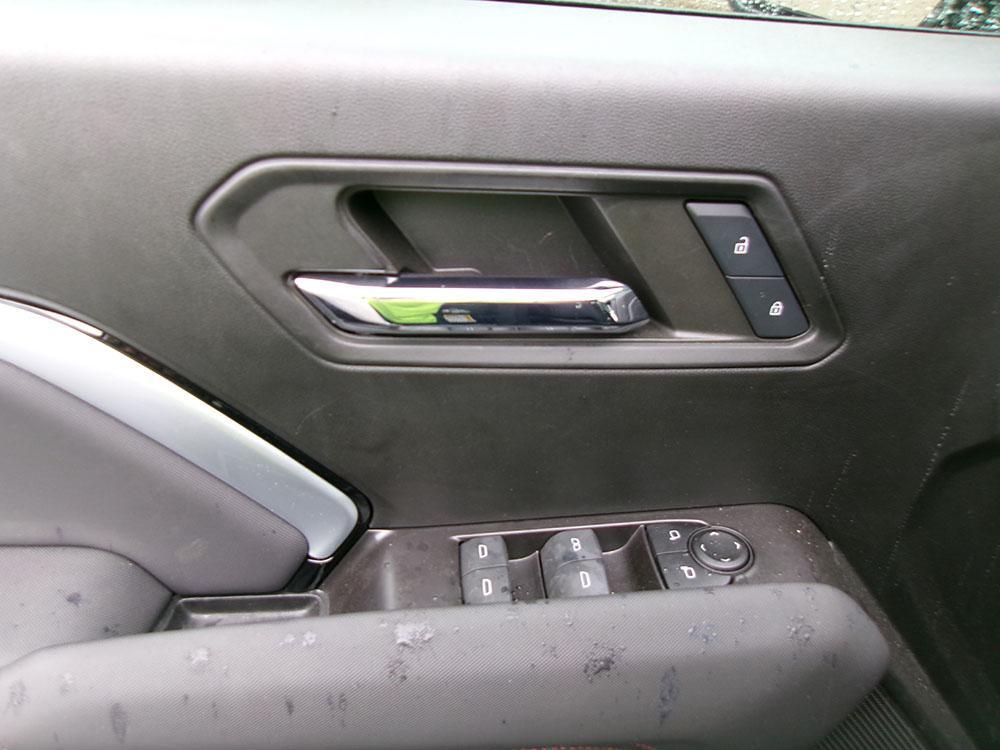 used 2024 Chevrolet Colorado car, priced at $28,700