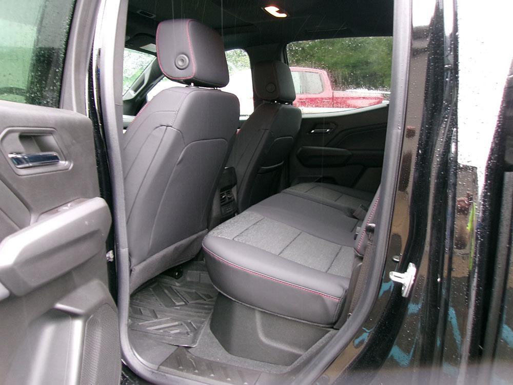 used 2024 Chevrolet Colorado car, priced at $28,700