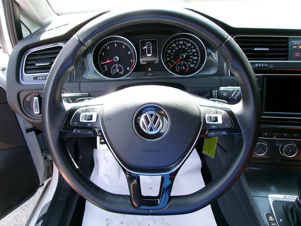 used 2019 Volkswagen Golf Alltrack car