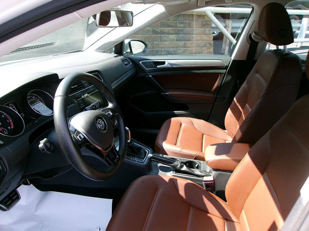 used 2019 Volkswagen Golf Alltrack car